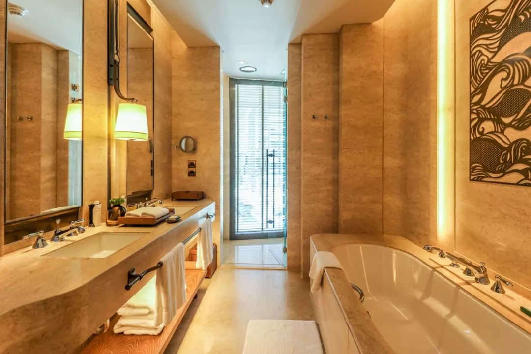 华尔道夫酒店有什么首创,曼谷华尔道夫酒店值得住吗