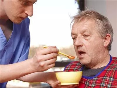 名医专栏远离痛风,名医专栏秋季养生