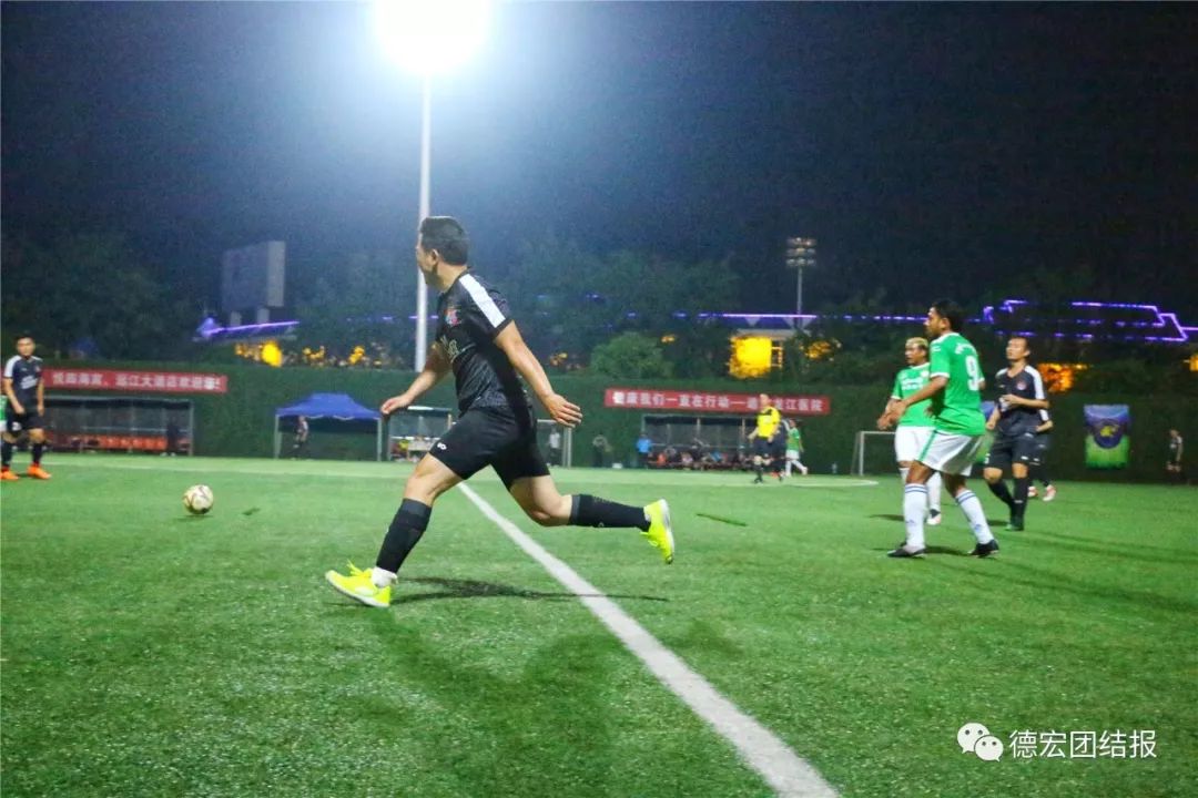 中冠联赛开幕式现场版,德宏篮球联赛赛程表