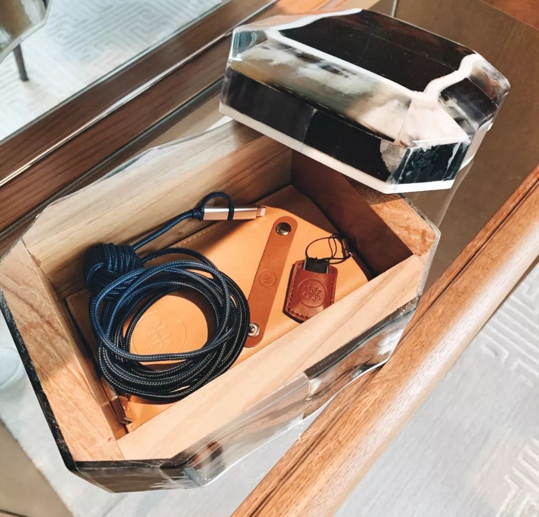 香港瑰丽酒店住三付二,香港20000一晚的酒店