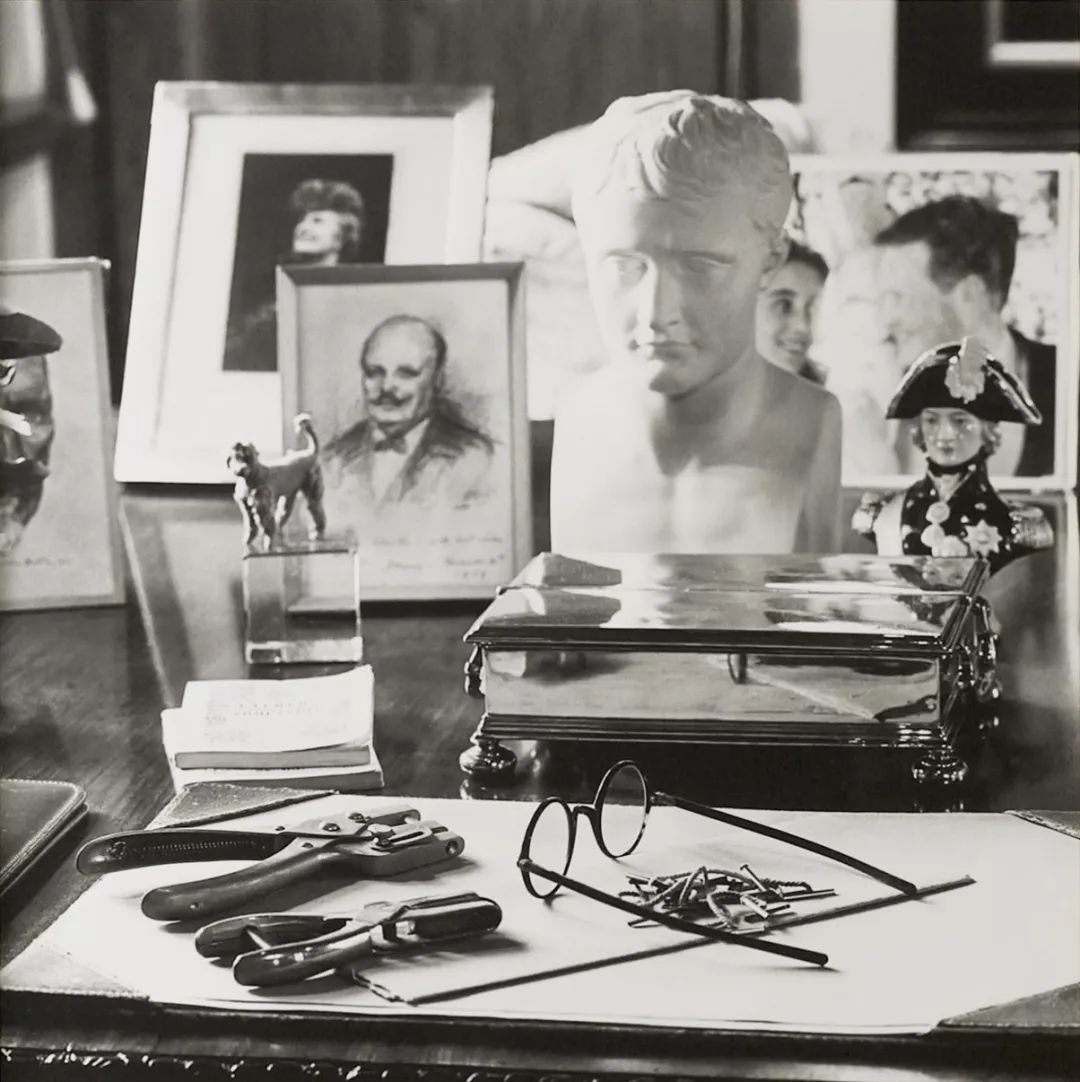 一间办公室如何布置办公桌,老板奢华办公室布置