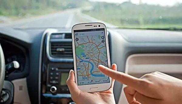 奔驰宝马共享出行,宝马和奔驰共享服务