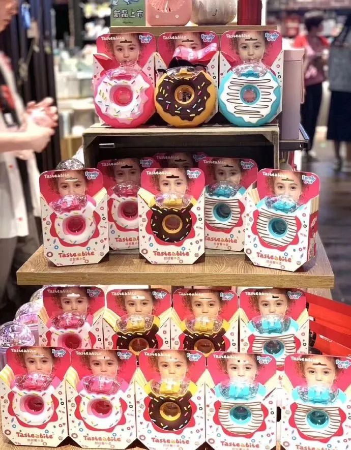 夏季高颜值宝宝水壶测评,给孩子选一款高大上的水壶