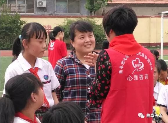 新时代文明实践中心爱心捐赠,新时代文明实践站送温暖活动