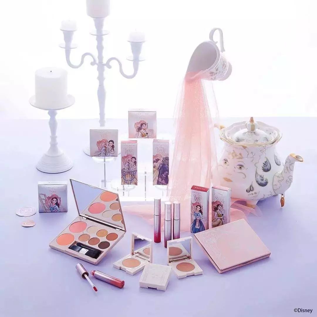 涂口红的女人是不是靠不住,涂口红女生太妖艳了