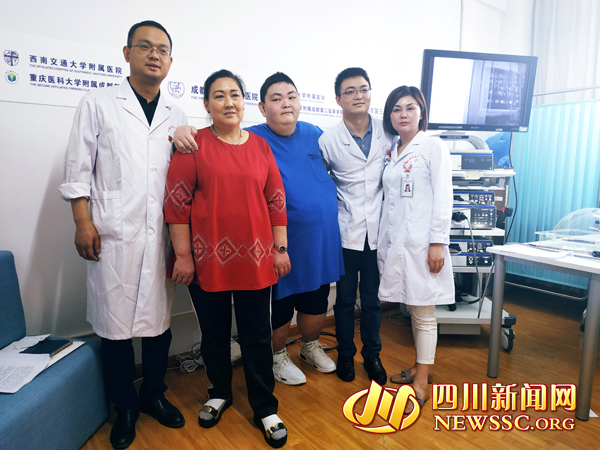 中国第一胖600多斤减肥到200斤,中国第一胖减肥成功一年减了400斤