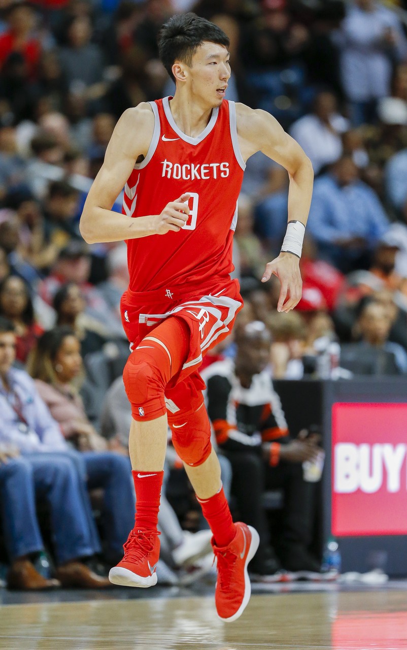 周琦身高臂展排名,周琦体测数据对比张伯伦