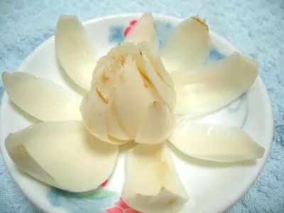 喉炎咳嗽和普通咳嗽的区别,耳鼻喉痒是过敏引起的吗