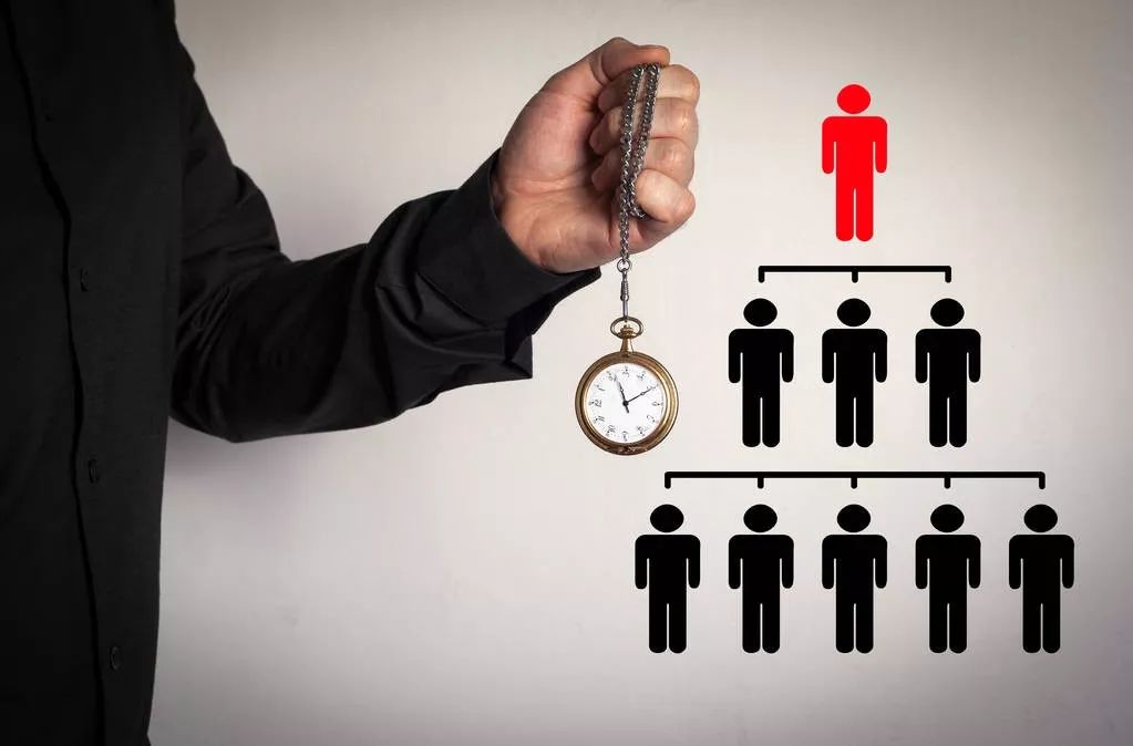 警惕！“擦边球”骗贷：有人去应聘兼职，莫名“被*款贷**”