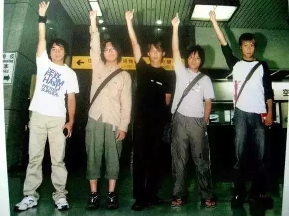 如果生活过不下去请听这十首歌曲,有关人生太难的歌曲