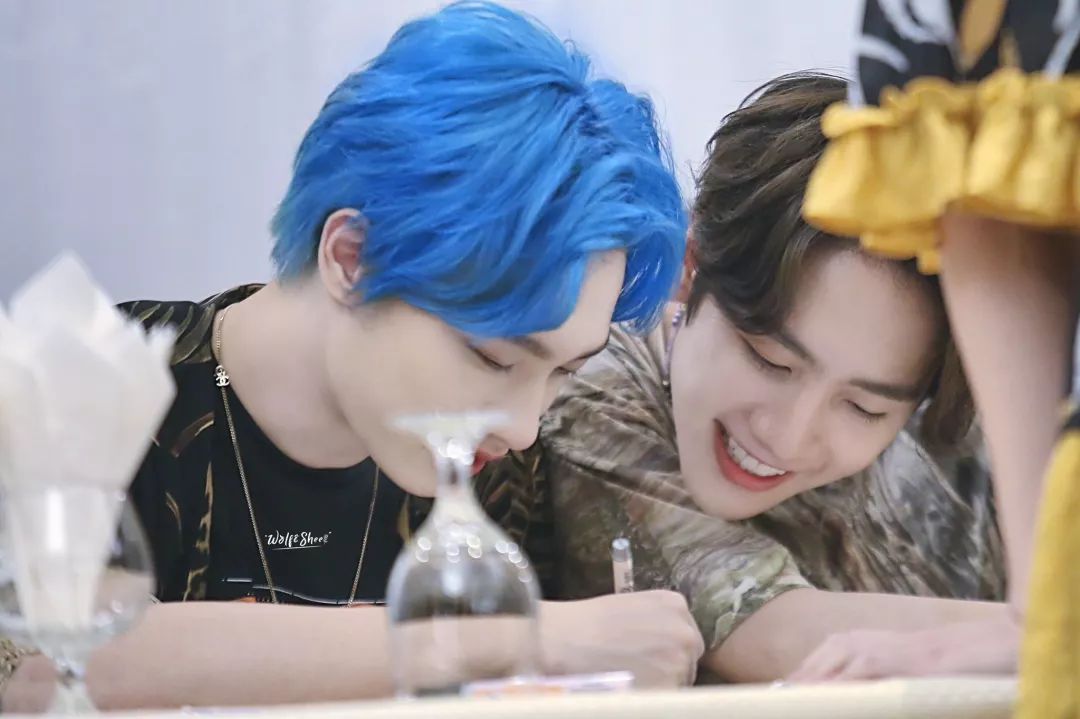 兄弟情还是爱情,兄弟情还是爱情重要