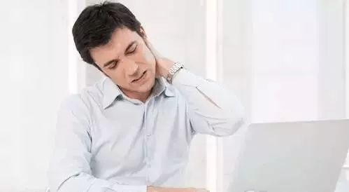 每天这样做，颈椎病竟然全好了！90%的人都不知道...