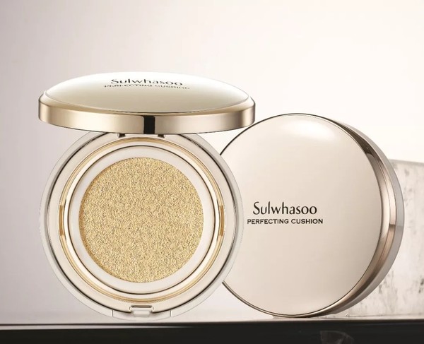 大牌粉底液气垫不卡粉不脱妆推荐,十大公认好用的气垫不脱妆