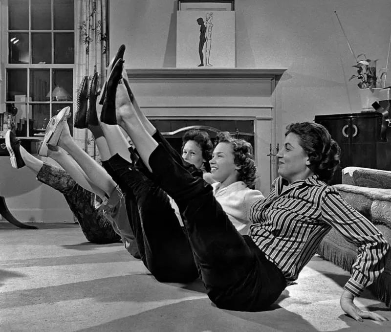 怪异的美容店,哪都不对劲