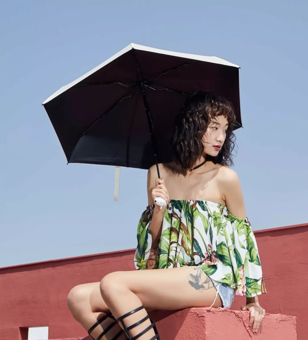 不惧台风的雨伞,无惧风雨的摩托车雨衣