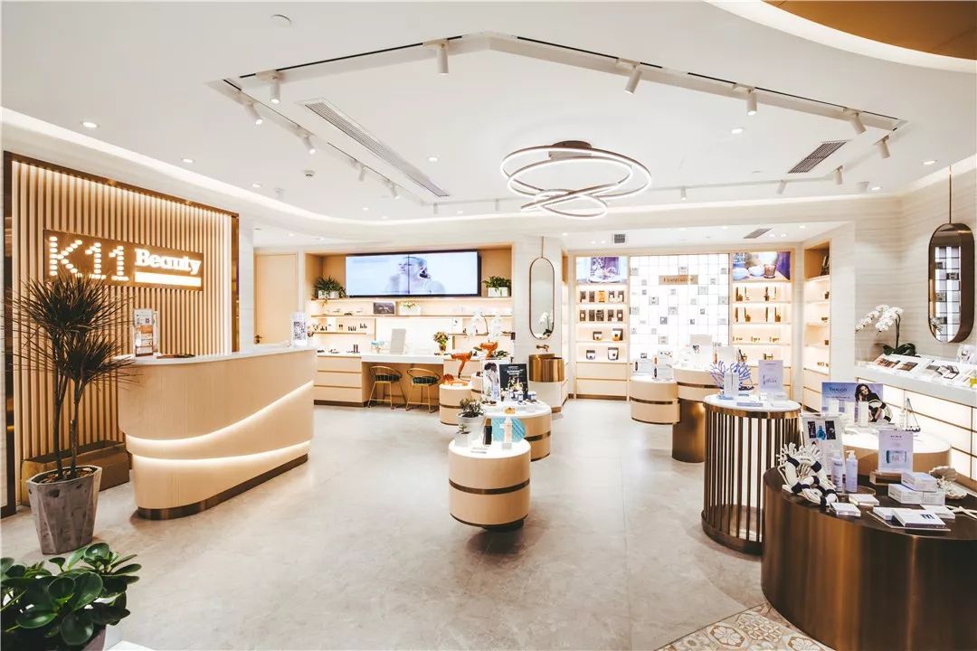 逛街已经没意义了,逛街的时候发生了什么事