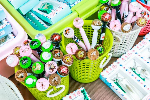 沙雕姐妹花暴走香港大澳，一个你没了解过的彩色离岛