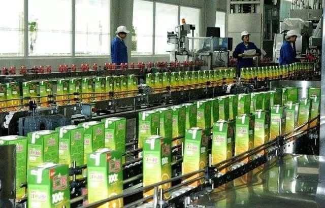 曾风靡中国的两大饮料巨头：今一个36亿贱卖，一个被外资100%收购