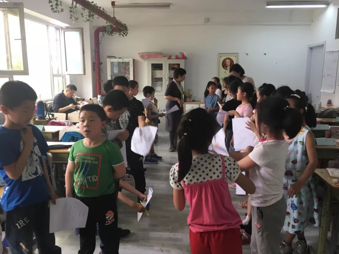 SEL课堂能乱成什么样儿？-记理心教育之小天鹅公益学校第四学期第二课