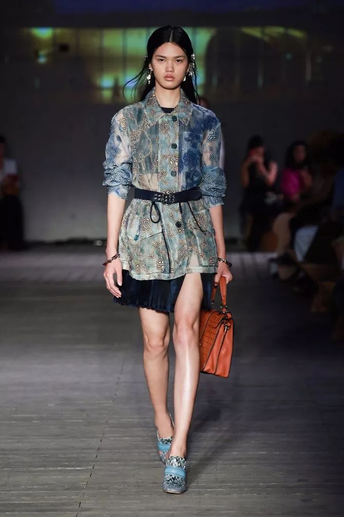 女生对闺蜜和普通人态度一样,女生对闺蜜的忍耐程度有多强