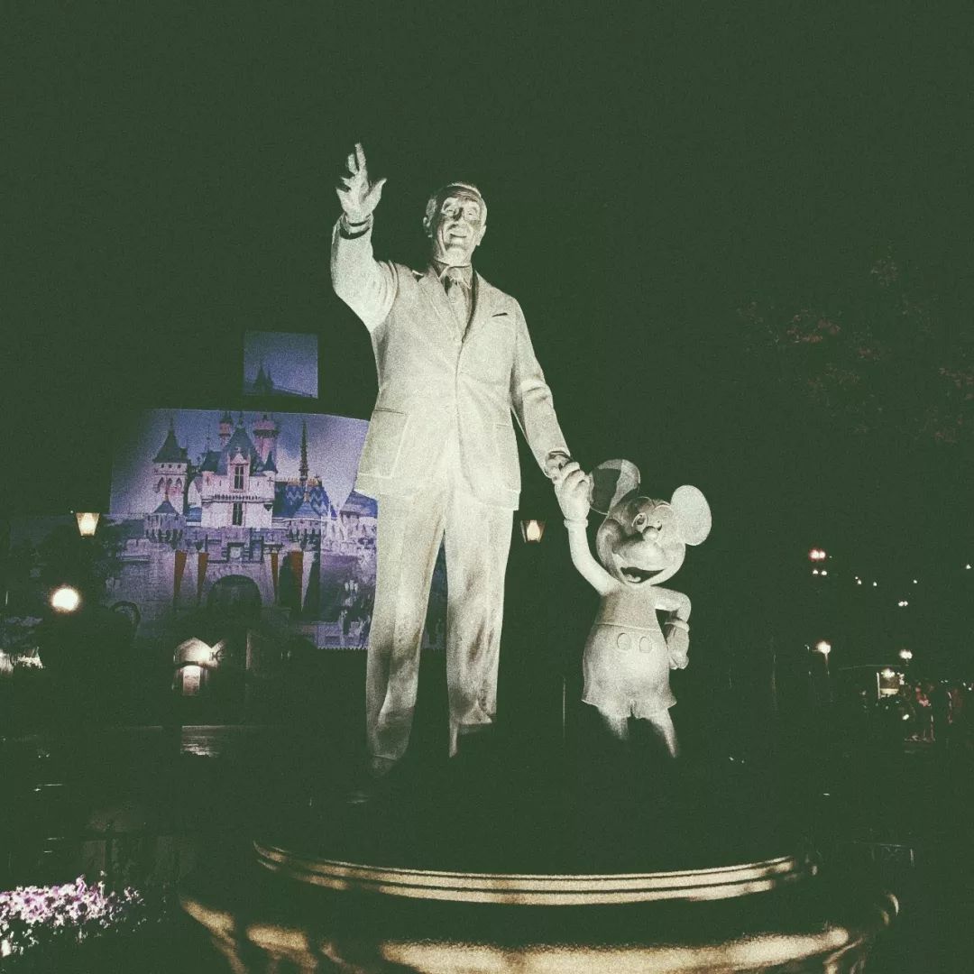 为了迪士尼，我决定搬回东京了