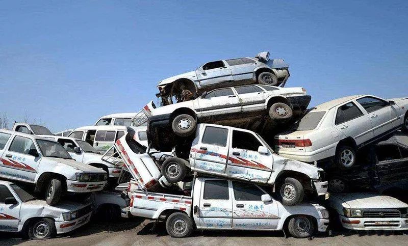 车脱审不报废什么后果,脱审车辆上路有什么后果