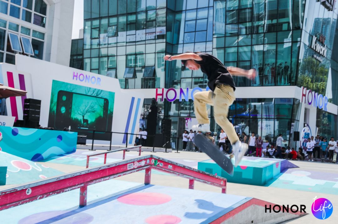 抢不到高桥盾的Daybreak没关系，这双“细节之王”更得我心