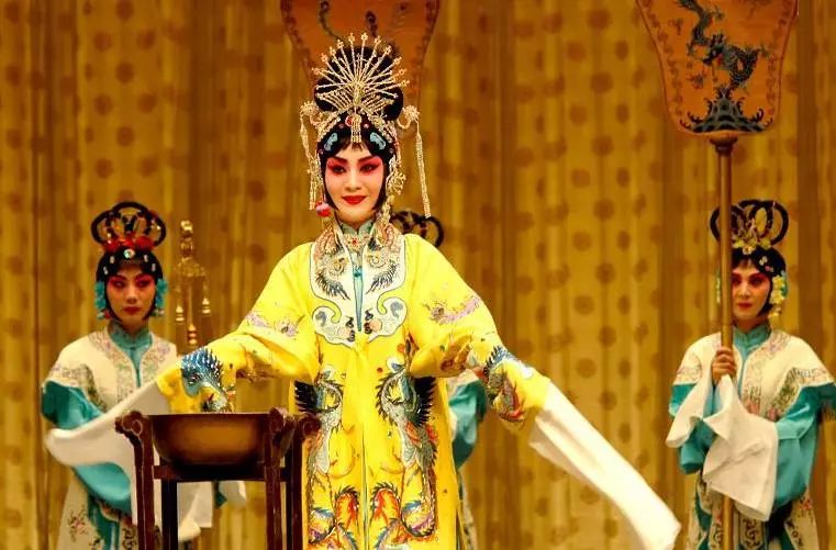 戏曲的介绍,戏曲的文案