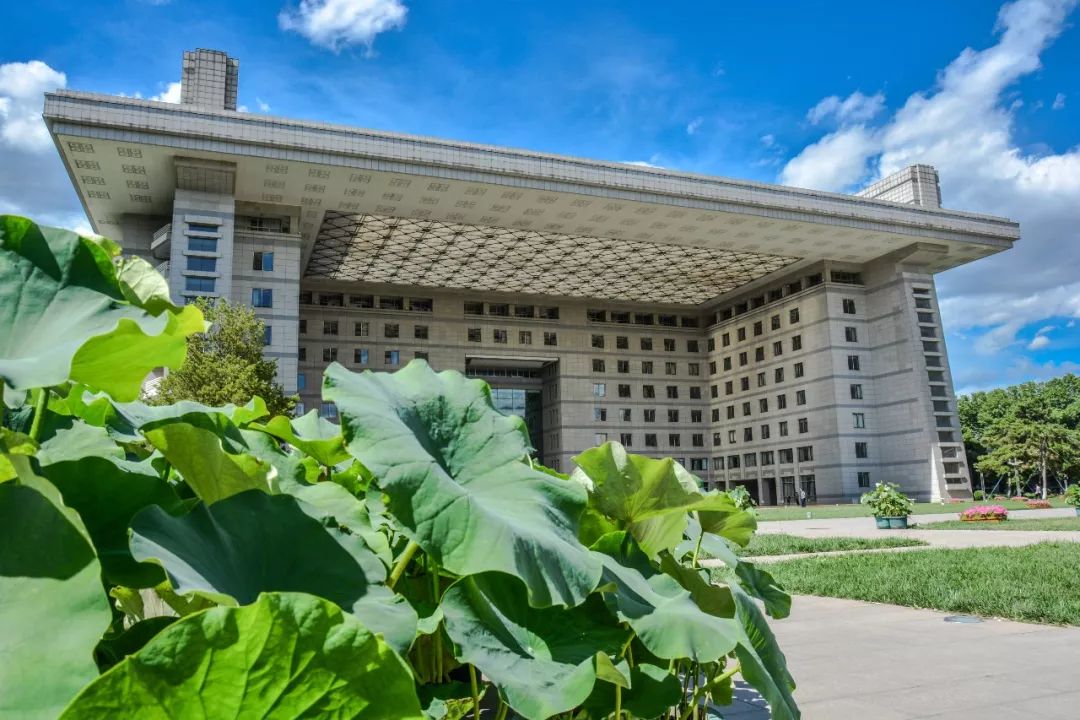 高考冲刺北师大,高考第一天北师大