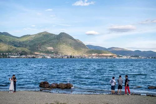 涨姿势|致那些沦为“纸上福利”的假期