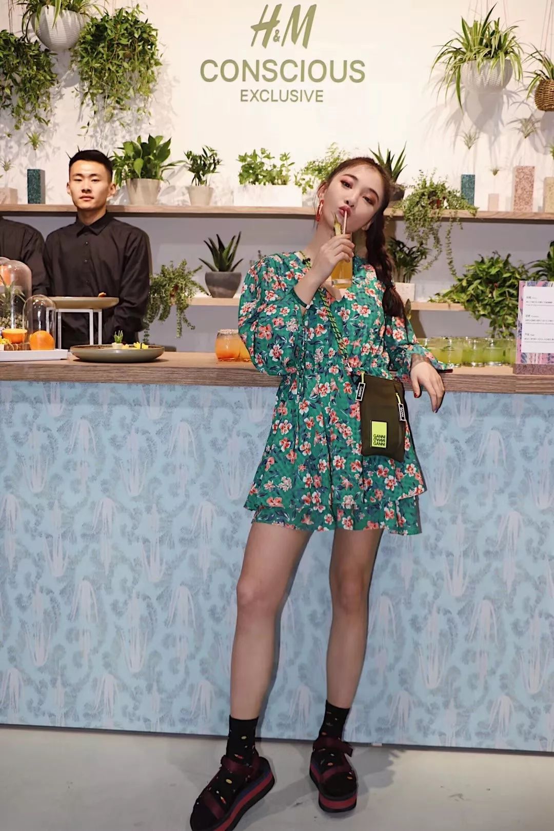 编辑部姐妹团讲解我的30套春夏灵魂穿搭