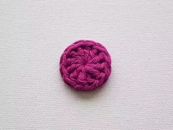 毛线纽扣的编织方法,漂亮又简单教你做毛线纽扣