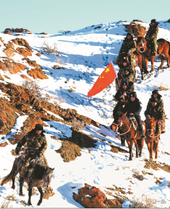 人民日报最经典的照片,人民日报年度好照片