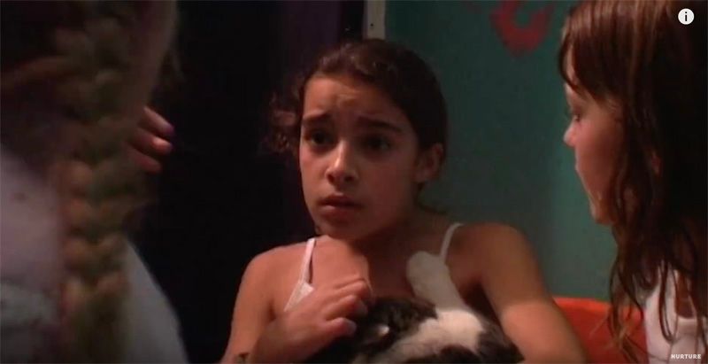 没有大人只有孩子一起住,没大人管的小孩