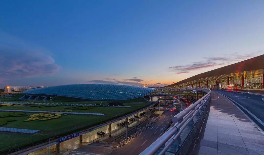 坐飞机必须知道哪些秘密,坐飞机十年