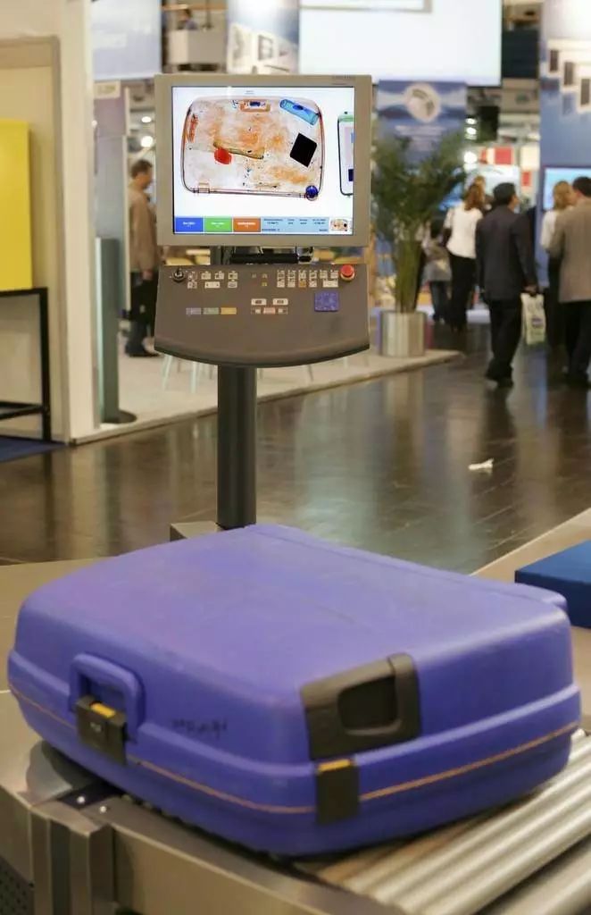 坐飞机十年以上,坐飞机经历过的危险