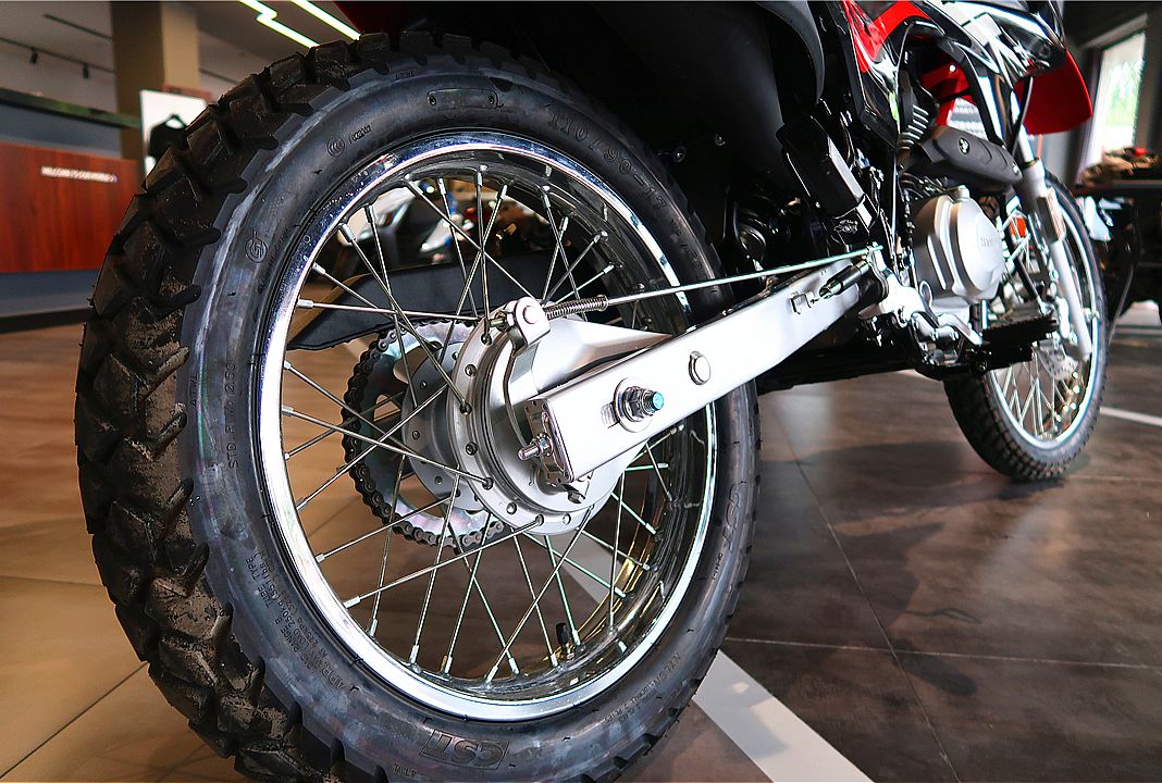 豪爵nk150s深度评测拉萨,豪爵新车到店