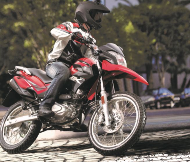 nk150豪爵对比阿普利亚terra150,到店新车视频