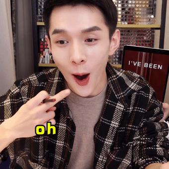 易烊千玺送阿玛尼 (易烊千玺送粉丝的阿玛尼是什么)