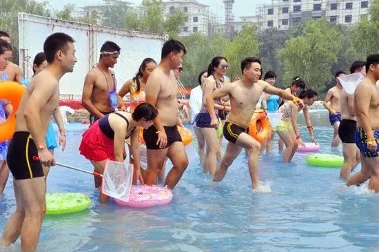 攻略|免费玩！水球大战、玻璃滑道、溜索、汉服穿越……桂林红溪森林瀑布满足你N个夏日期待