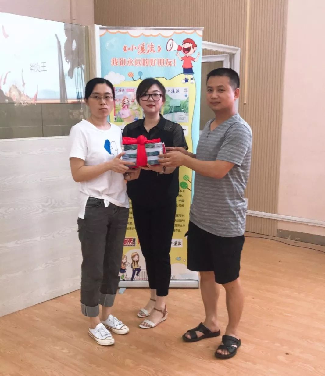 《小溪流》走进自然岭小学，捕捉生活细节，激发写作兴趣