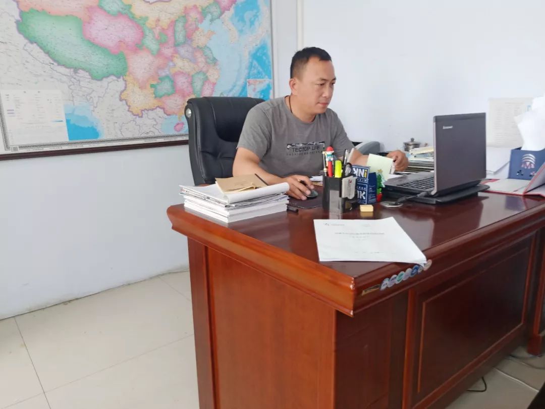 致敬平凡岗位上的平凡人,致敬平凡岗位上的劳动者