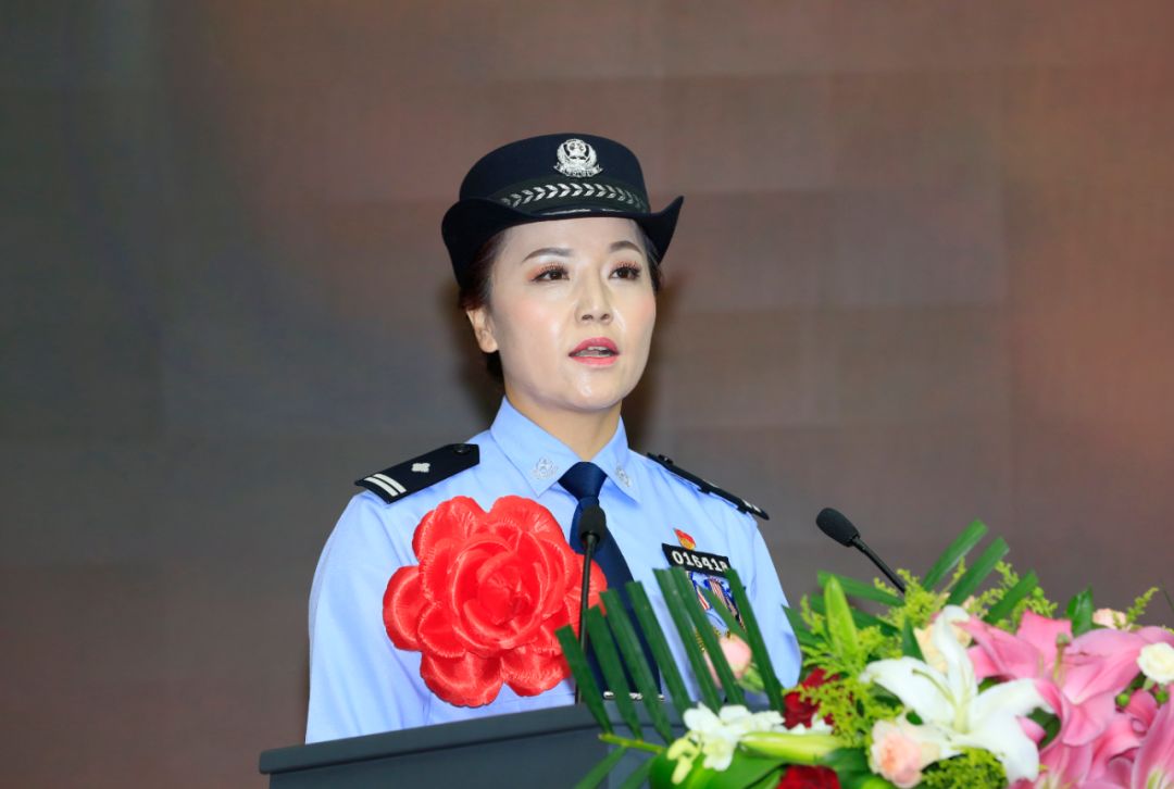 榜样的力量直抵心灵完整版,榜样的力量鼓舞人