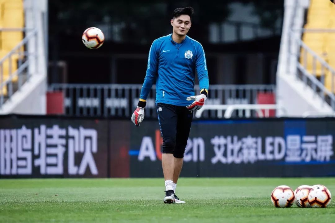 赛前面对枪手是展现实力的机会,赛前挑战横梁