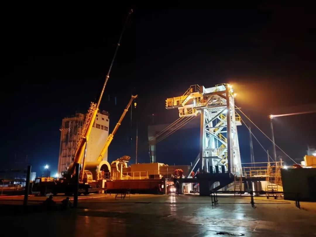 逐梦碧海,逐梦碧海望星河