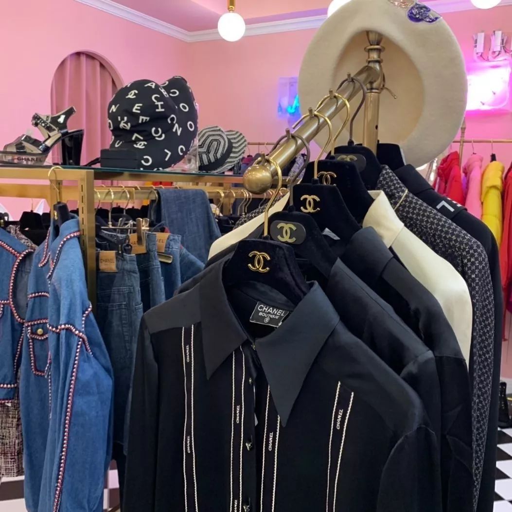 沉迷抖音、奶茶的日本青年，为什么还是比你时髦？