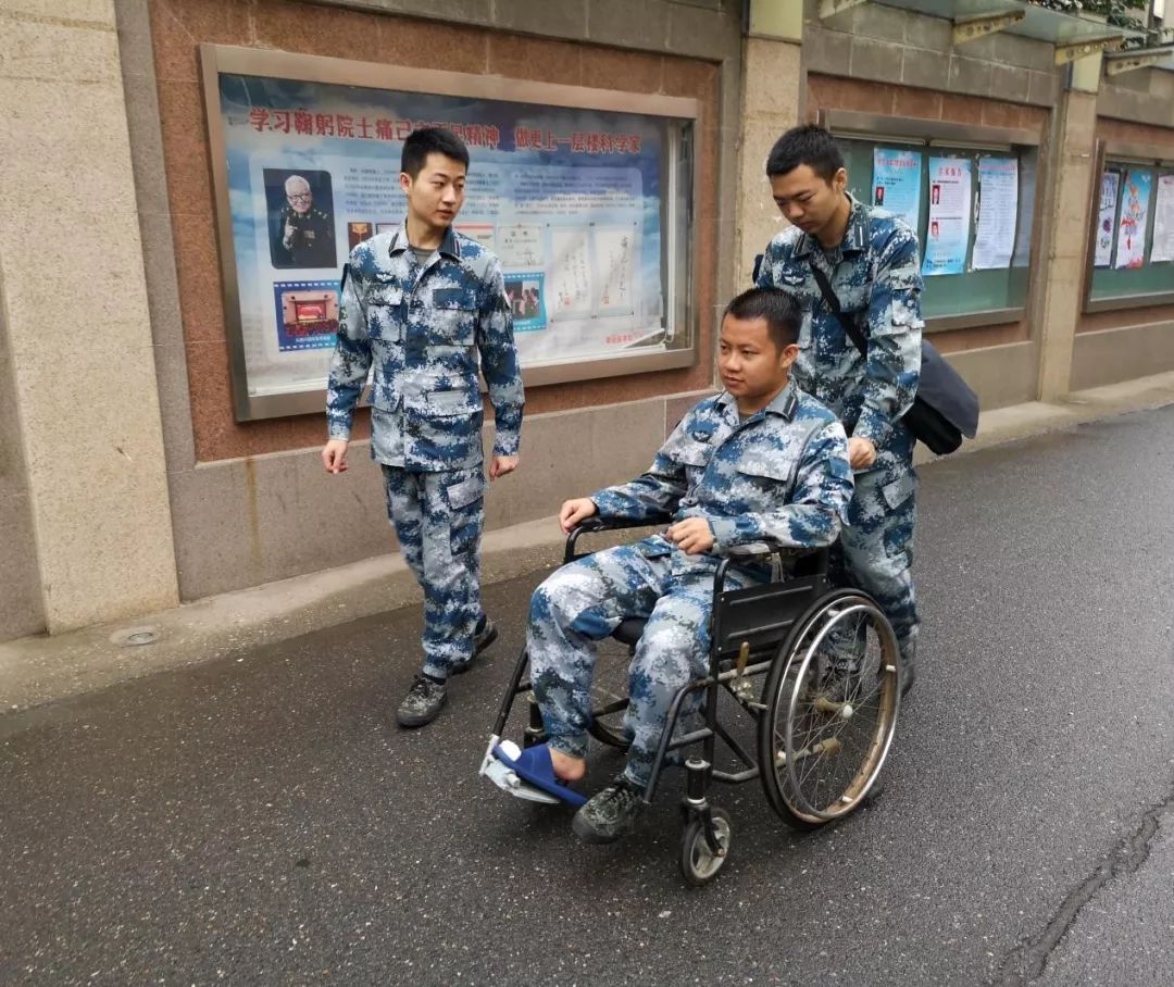 外科医生甲沟炎,甲沟炎医生推荐