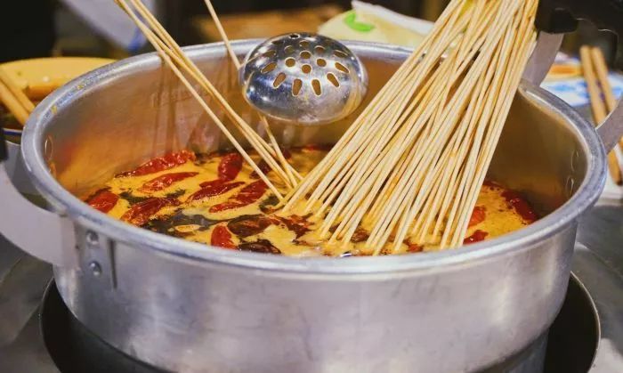 韩国麻辣烫哪里最好吃,风靡成都的麻辣烫