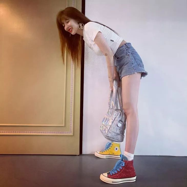 刘雯杨幂同款鞋子老爹鞋,刘雯杨幂同款马丁靴