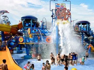 这个夏天必去的十大水上乐园,京城第一浪水上乐园